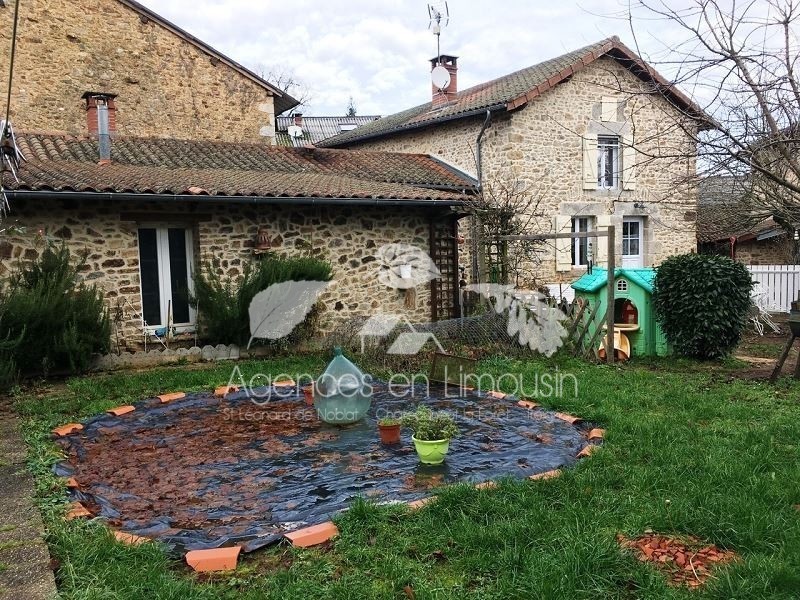 St Léonard de Noblat Vente maison 4 pièces 89m2 155 000 € Réf
